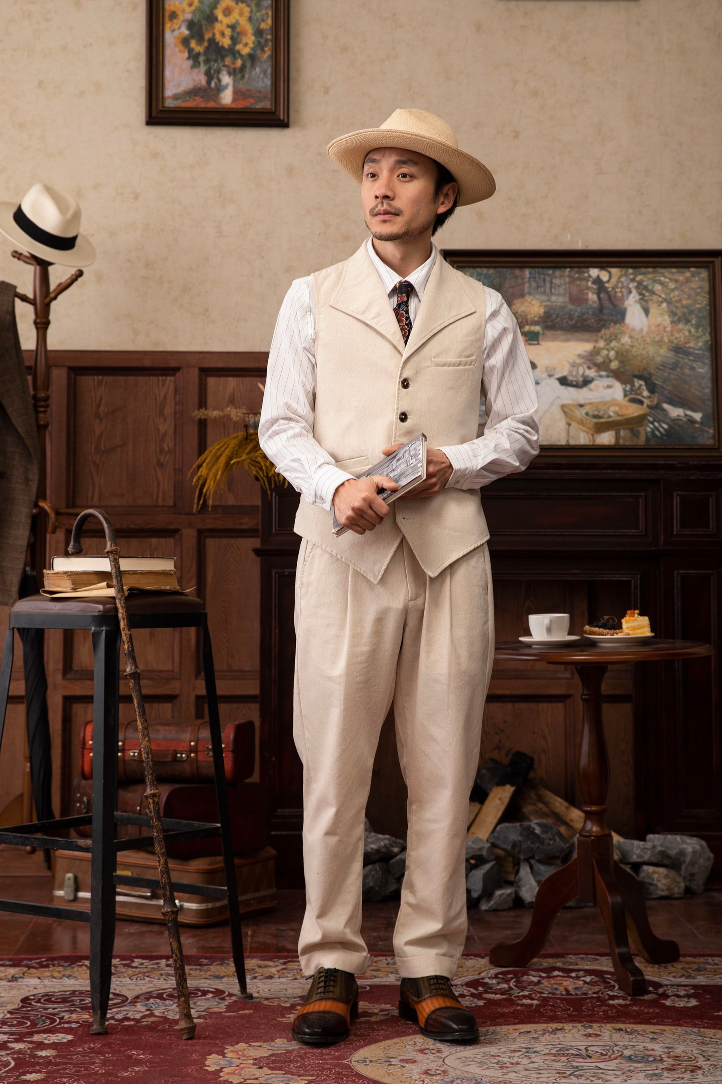 British retro style cotton and linen suit vest for men Business gentleman casual slim lapel vest