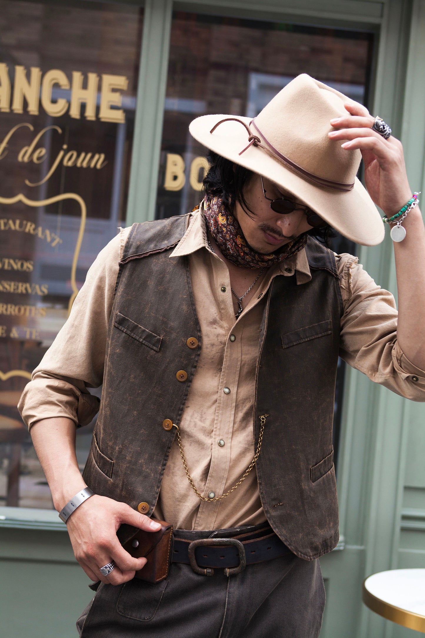 Vintage style retro leather vest men's Amei khaki multi-pocket casual slim fit suit vest