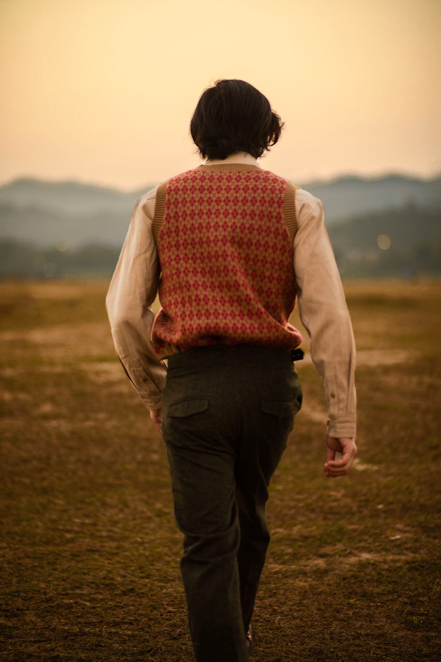 Men's retro style diamond-patterned sweater vest British vintage design knitted sweater wool vest