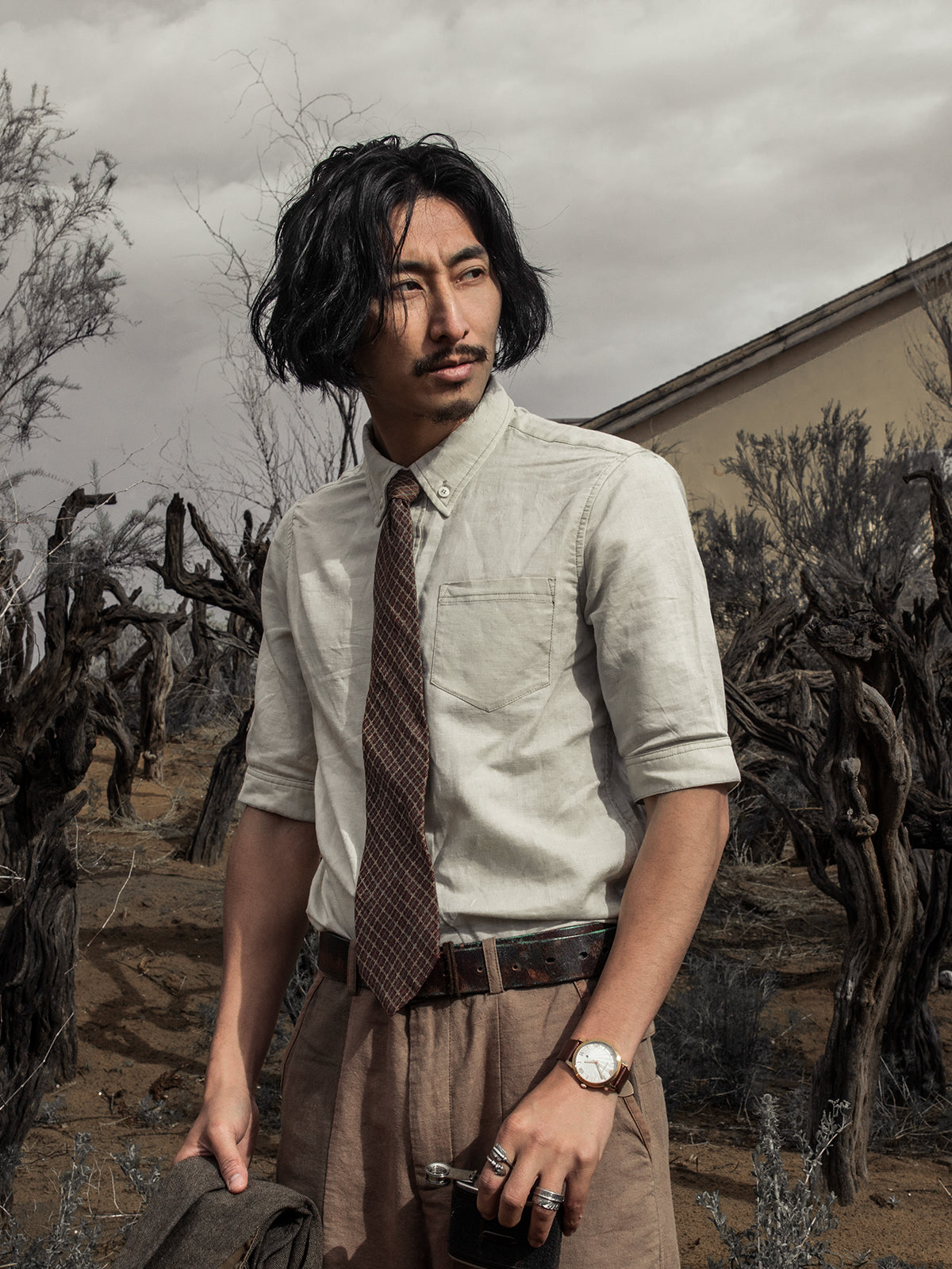 Retro British style linen short-sleeved shirt for men, yuppie business casual cotton and linen short-sleeved shirt