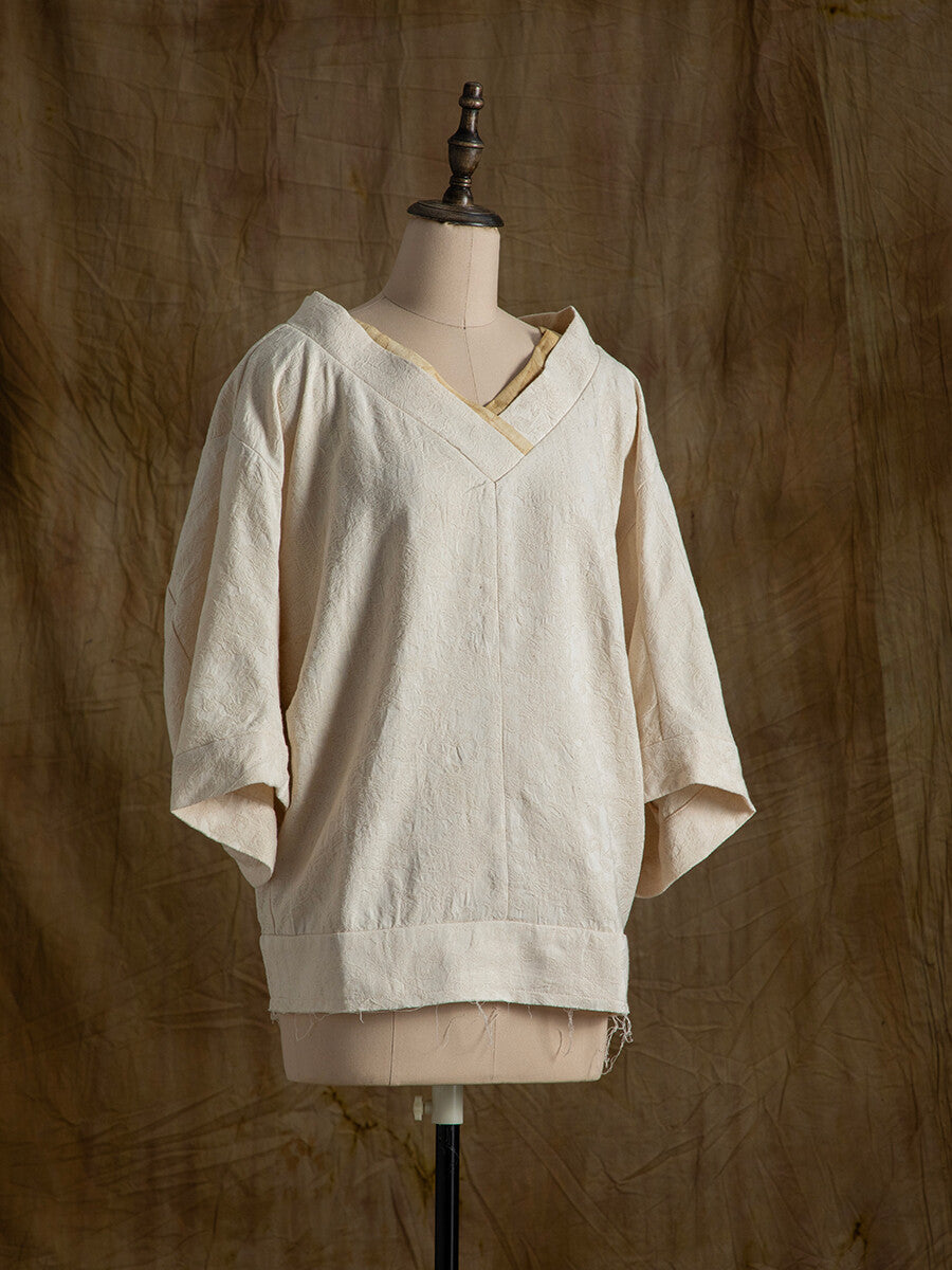 SOARIN WORLD Neo-Oriental Heritage Relaxed Fit Cotton-Rayon Blend Top N-DCZ242TC06