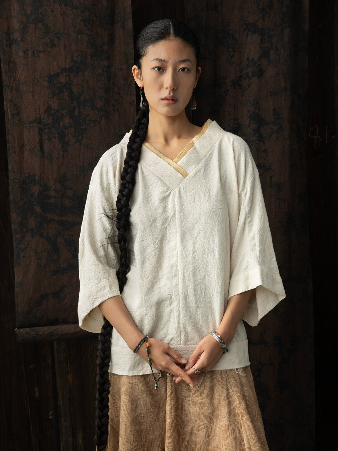SOARIN WORLD Neo-Oriental Heritage Relaxed Fit Cotton-Rayon Blend Top N-DCZ242TC06