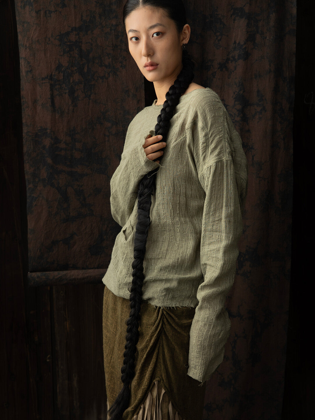 SOARIN WORLD Neo-Oriental Heritage Relaxed Fit Linen-blend Top N-DCZ242TC07