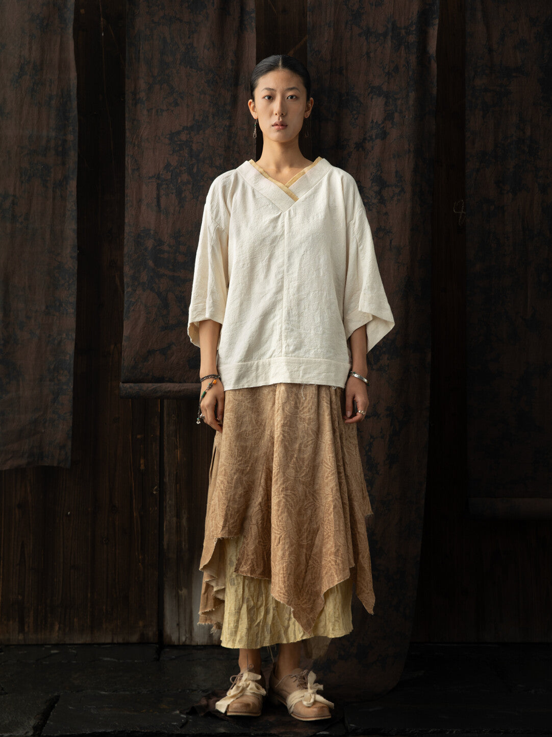 SOARIN WORLD Neo-Oriental Heritage Asymmetrical Layered Skirt Textured Fabric Bottoms N-DCZ252TQ36