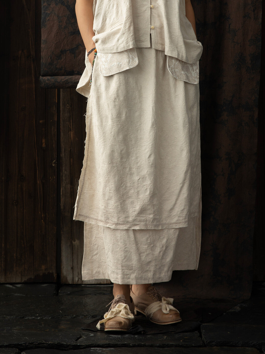 SOARIN WORLD Neo-Oriental Heritage Asymmetric Layered Texture Linen Blend Long Skirt N-DCZ252TQ34