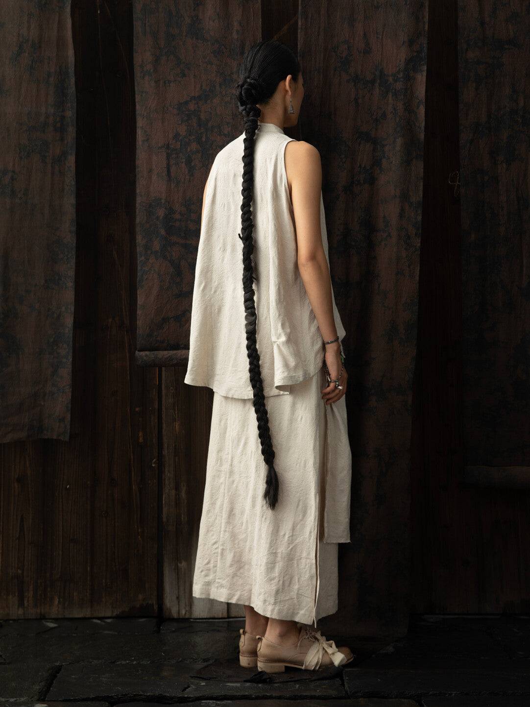 SOARIN WORLD Neo-Oriental Heritage Asymmetric Layered Texture Linen Blend Long Skirt N-DCZ252TQ34
