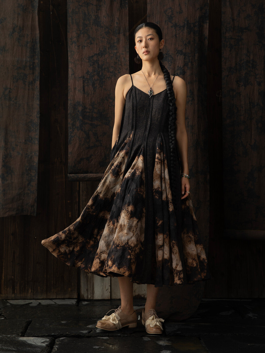 SOARIN WORLD Neo-Oriental Heritage Ethereal Sculptural Linen-Blend Dress N-DCZ252TQ43