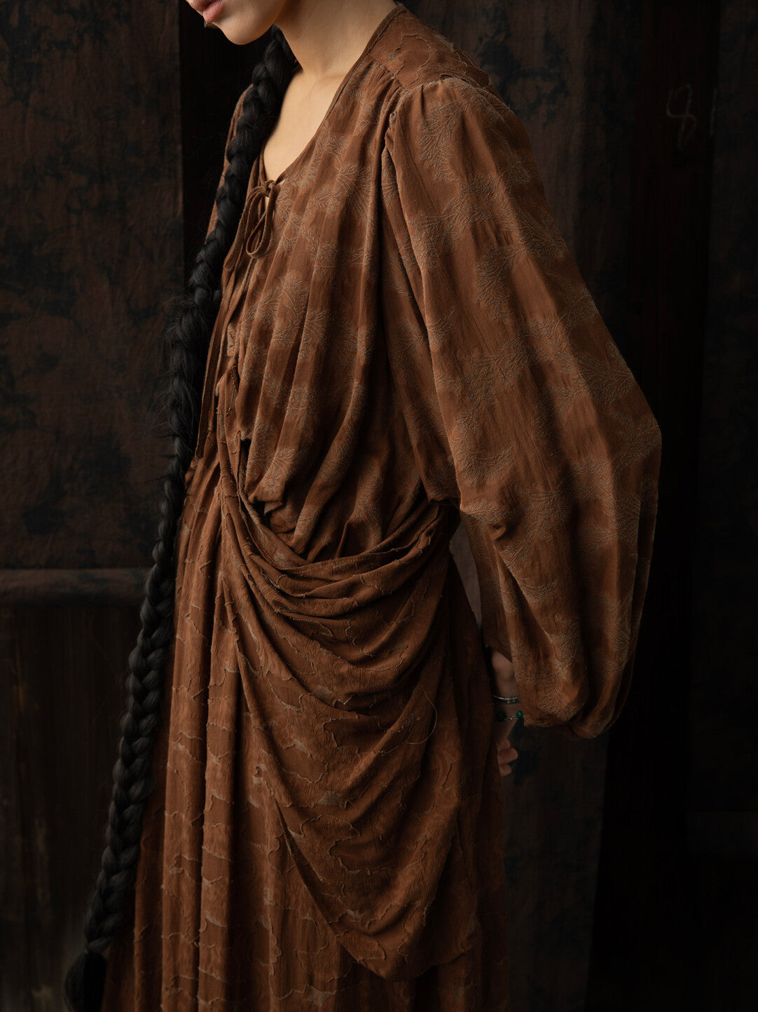 SOARIN WORLD Neo-Oriental Heritage Relaxed Silhouette Jacquard Texture Maxi Dress N-DCZ252TQ40
