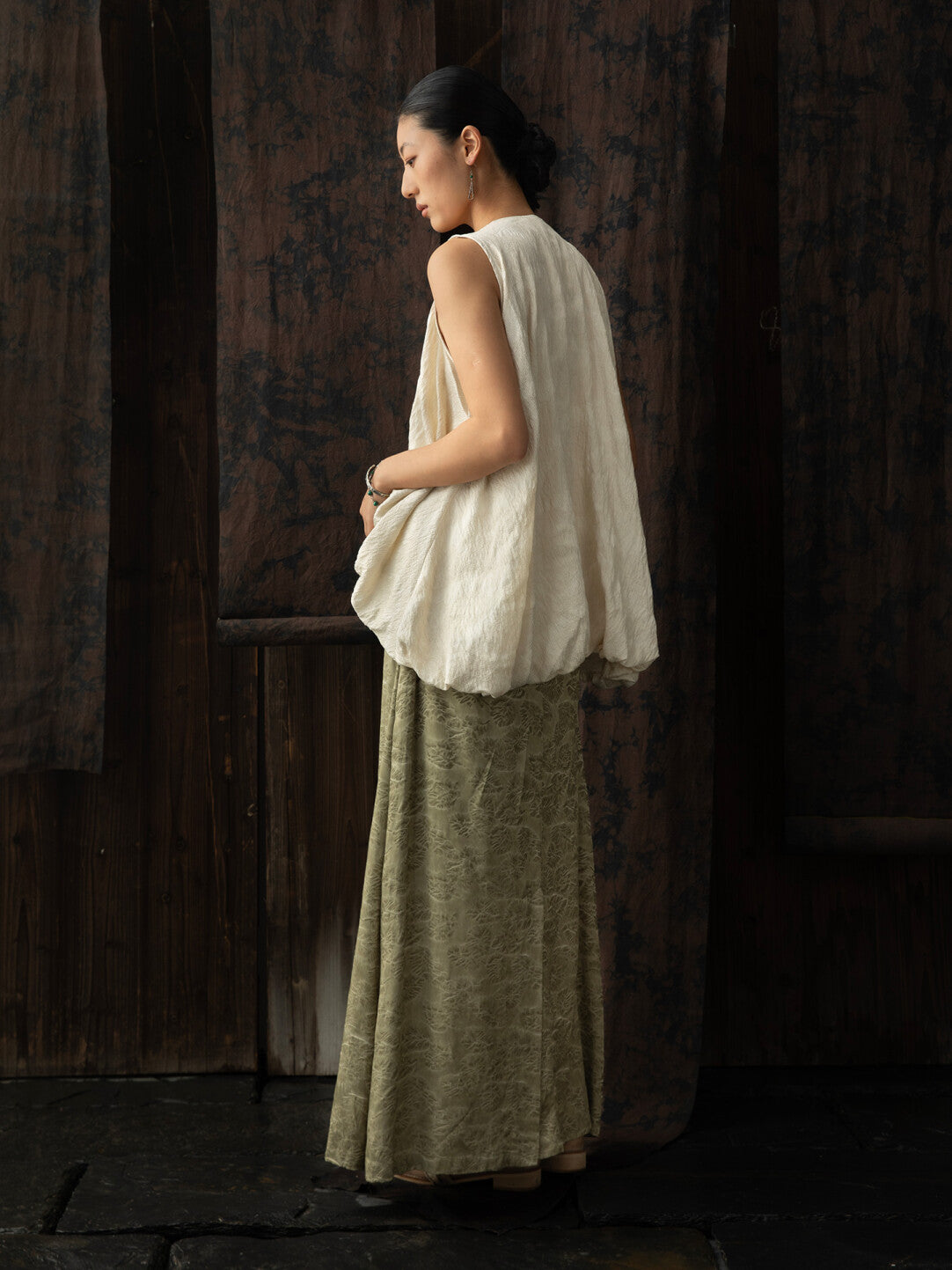 SOARIN WORLD Neo-Oriental Heritage Asymmetric Draped Structured Blend Two-Piece Set N-DCZ252TQ33