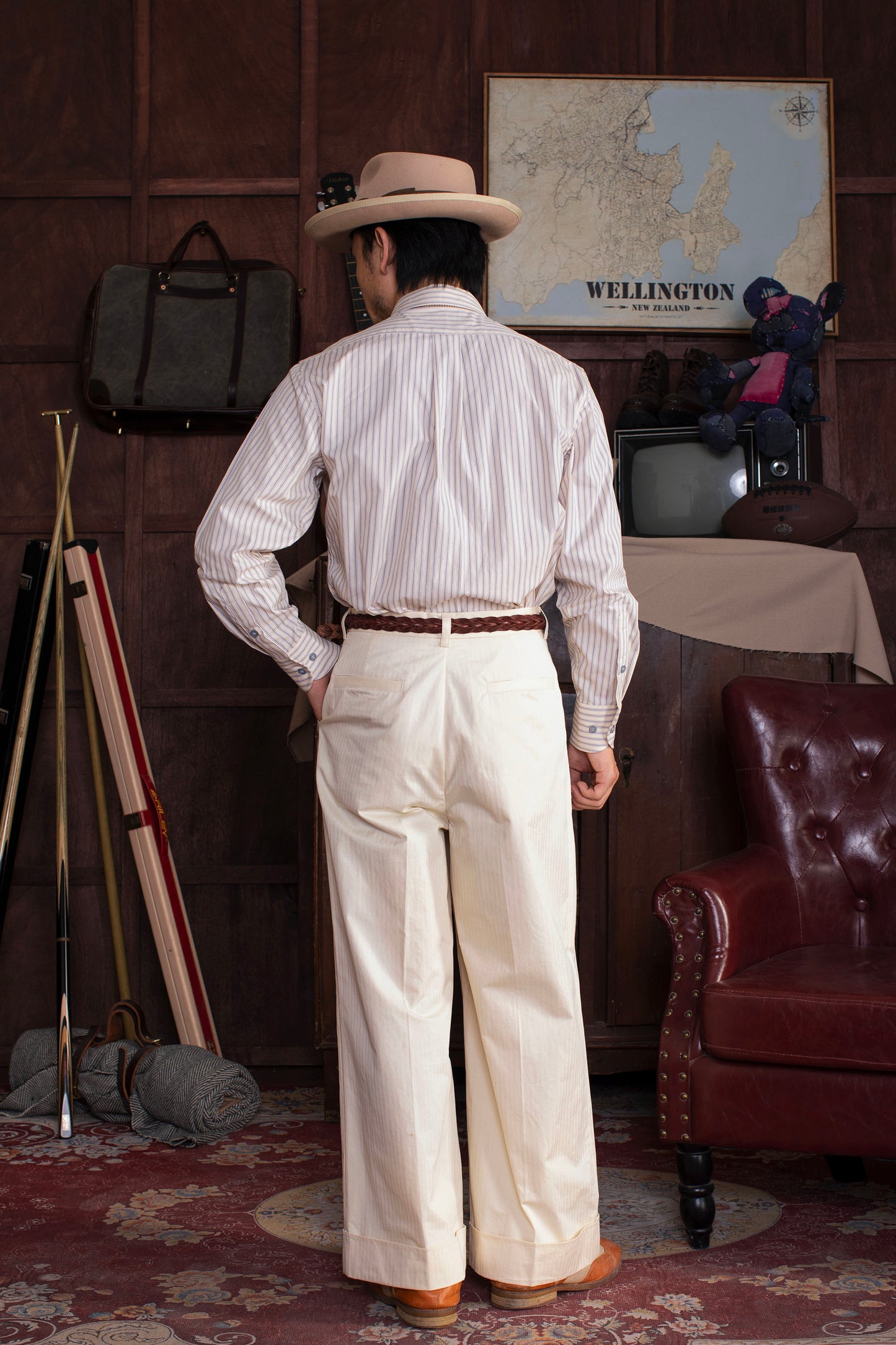 British retro straight suit pants for men High-end business formal casual loose nine-point pants