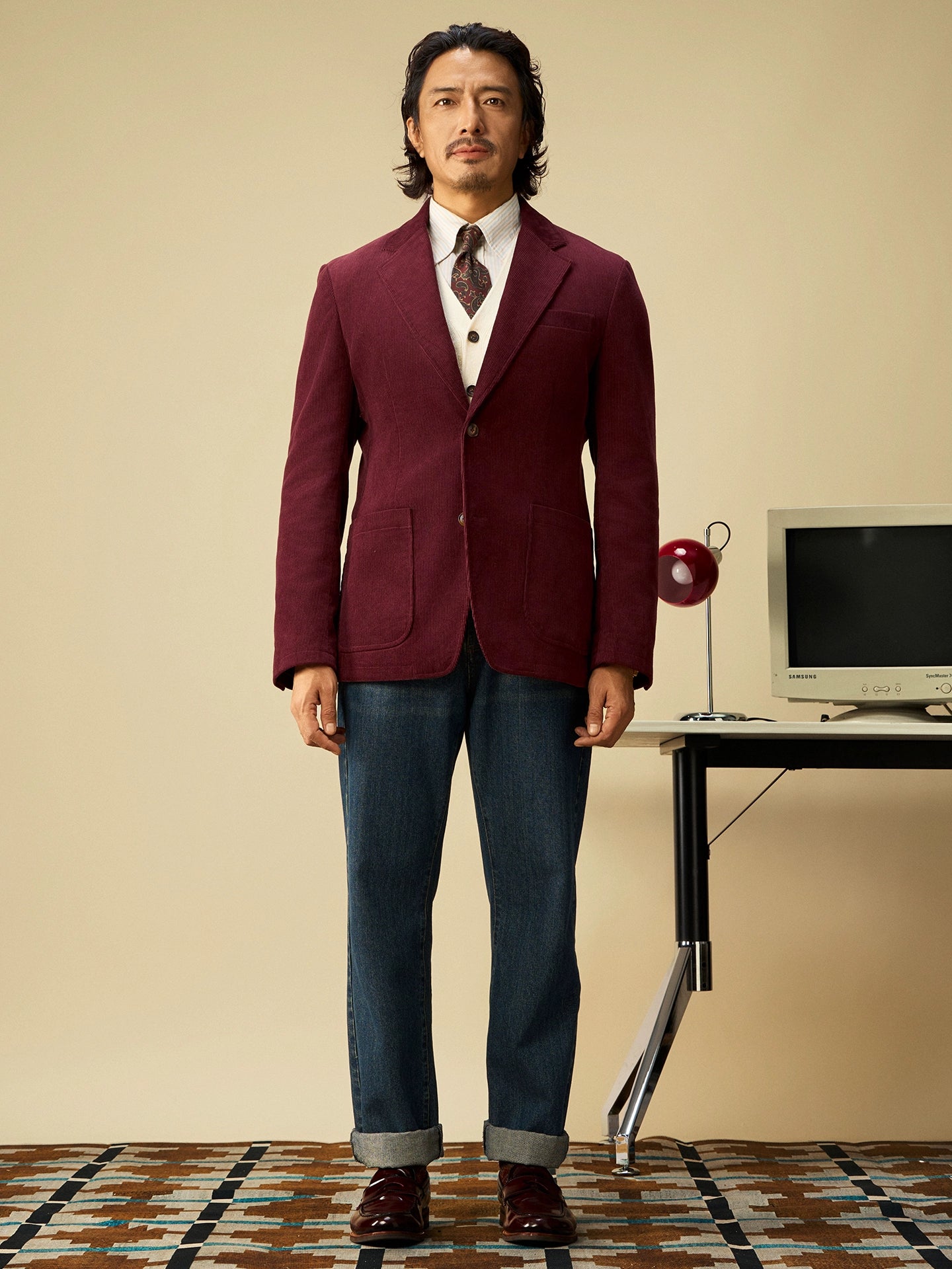 SOARIN意式复古灯芯绒西装外套男冬季保暖条绒商务休闲酒红色西服