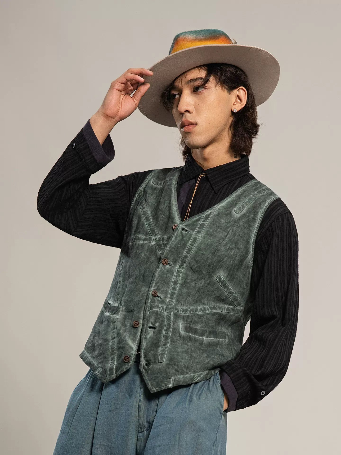 SOARIN WORLD Gai Yu Xia Series Slim Fit Linen Vest Z92B209