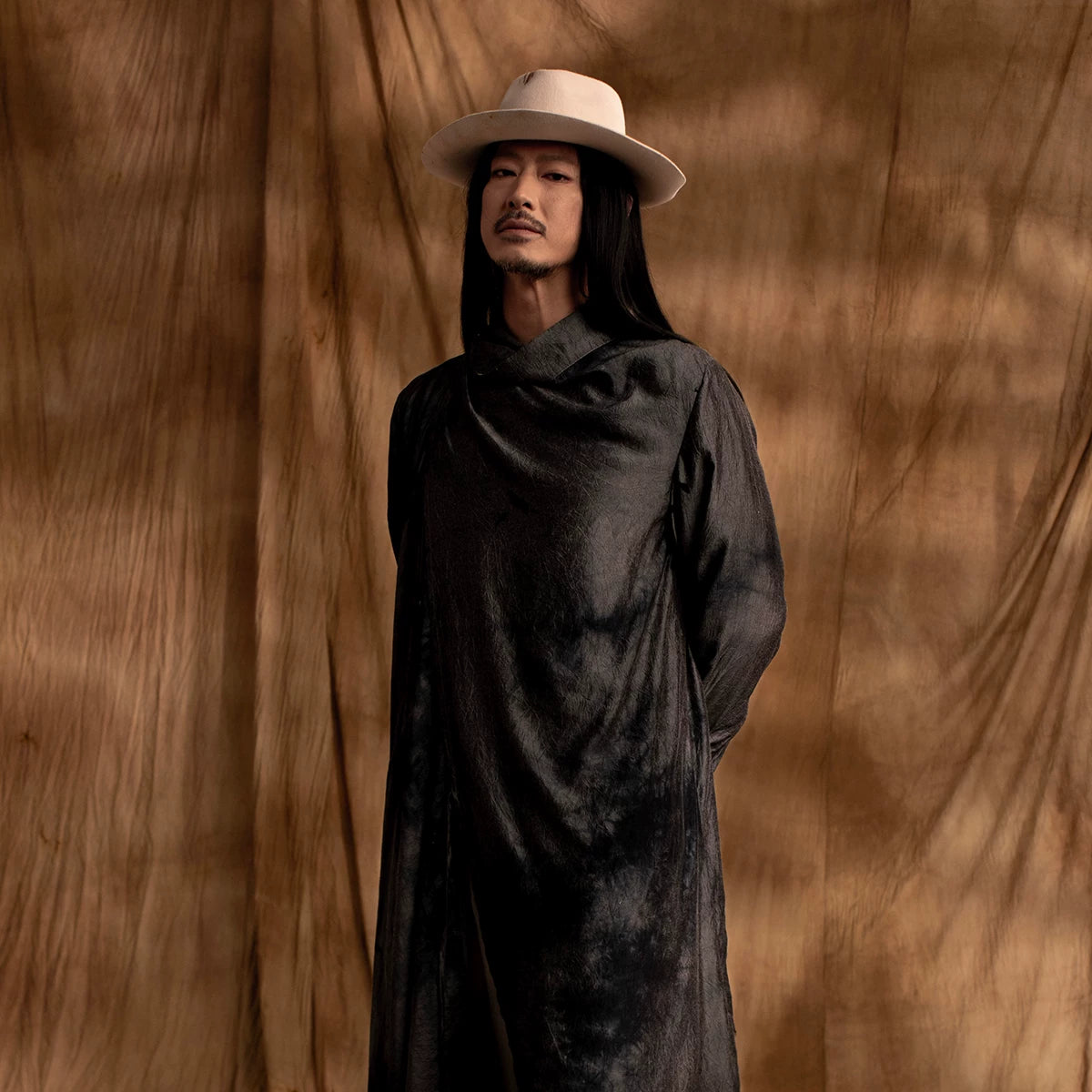 SOARIN Gai Yu Xia Series Asymmetric Loose Weathered Tie-Dyed Long Coat DCZ233TC154