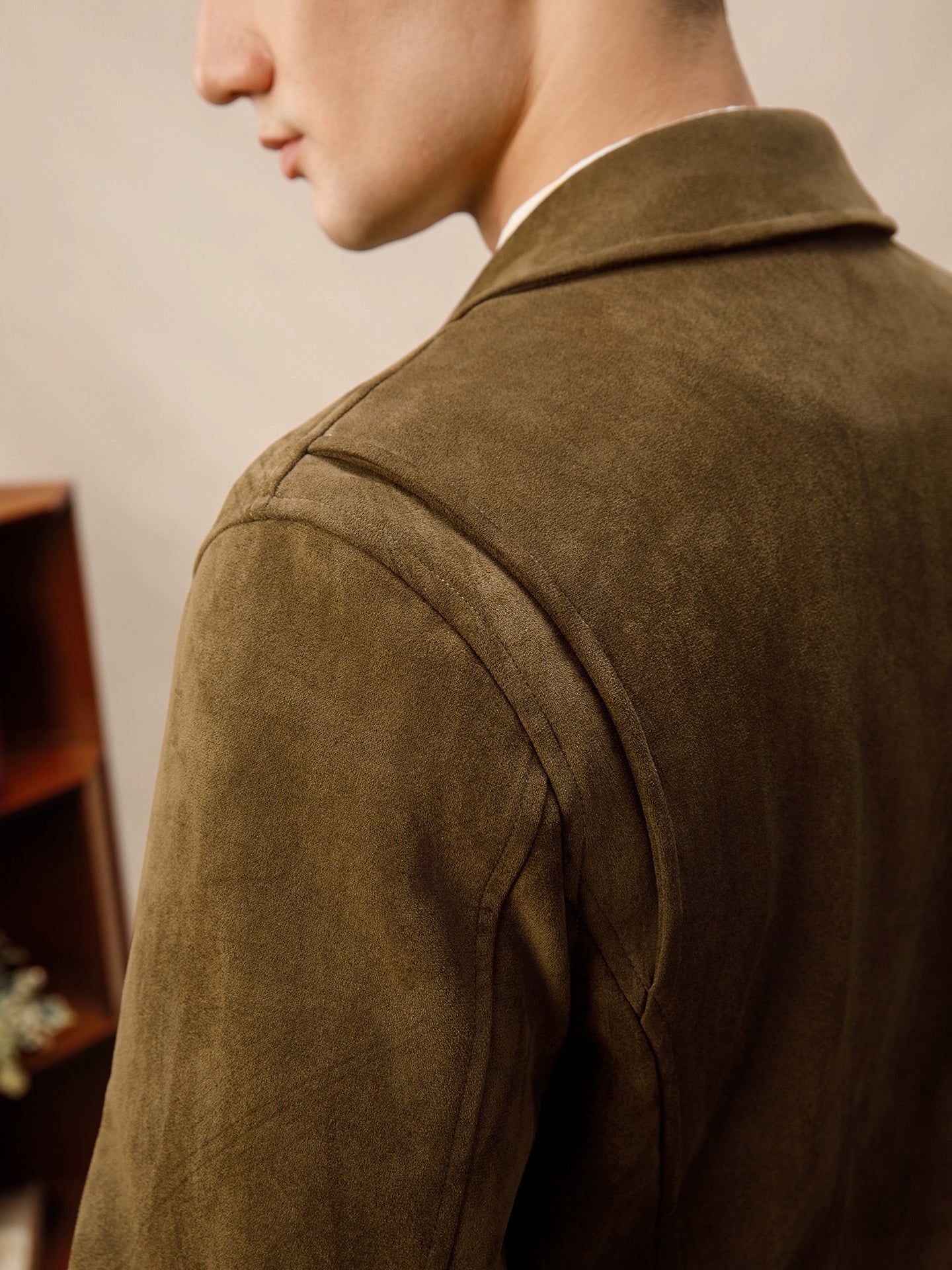 SOARIN复古美式工装鹿皮绒短款夹克男绅士休闲宽松翻领飞行员外套