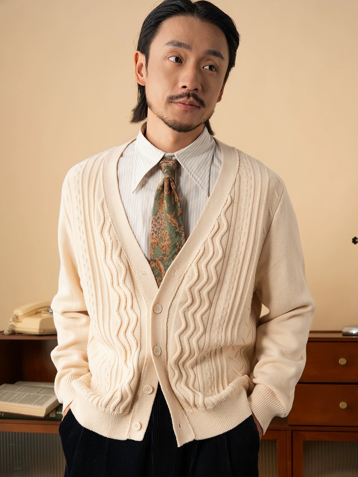 SOARIN意式绅装绞花毛衣男 高级感商务通勤休闲V领针织开衫外套冬