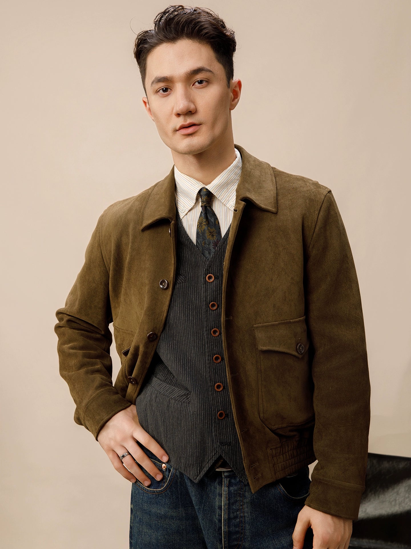 SOARIN复古美式工装鹿皮绒短款夹克男绅士休闲宽松翻领飞行员外套