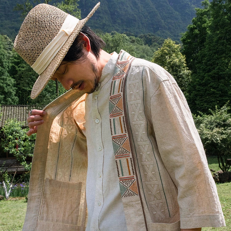 SOARIN WORLD Gai Yu Xia Ethnic Embroidered Loose Fit Cotton-Linen Robe Z212W406