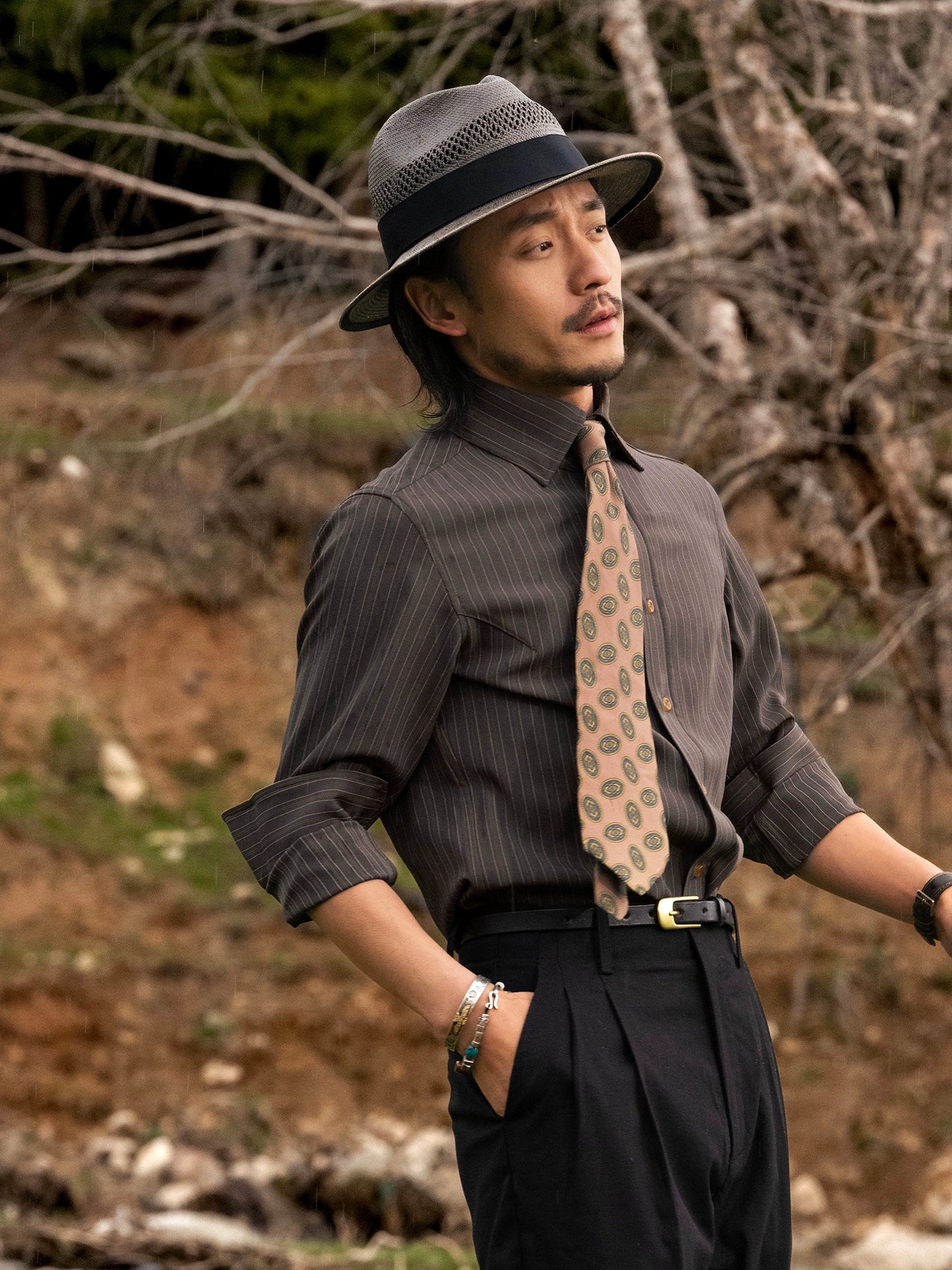 SOARIN英伦风高级感法式衬衫男复古雅痞免烫垂感西装条纹长袖衬衣