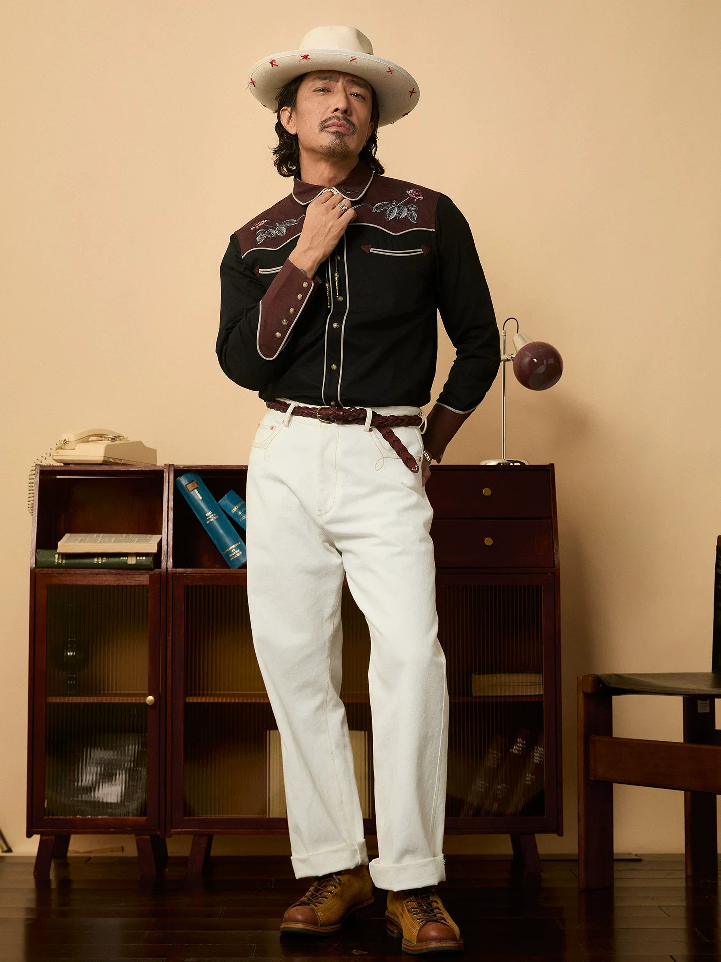 SOARIN Western Vintage Slim Fit Cotton Embroidered Shirt  YAOZ233TC194