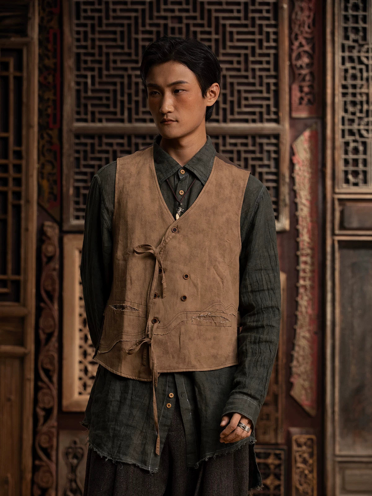 SOARIN WORLD GAI YU XIA Collection Loose Fit Linen Blend Waistcoat DCZ242TB72