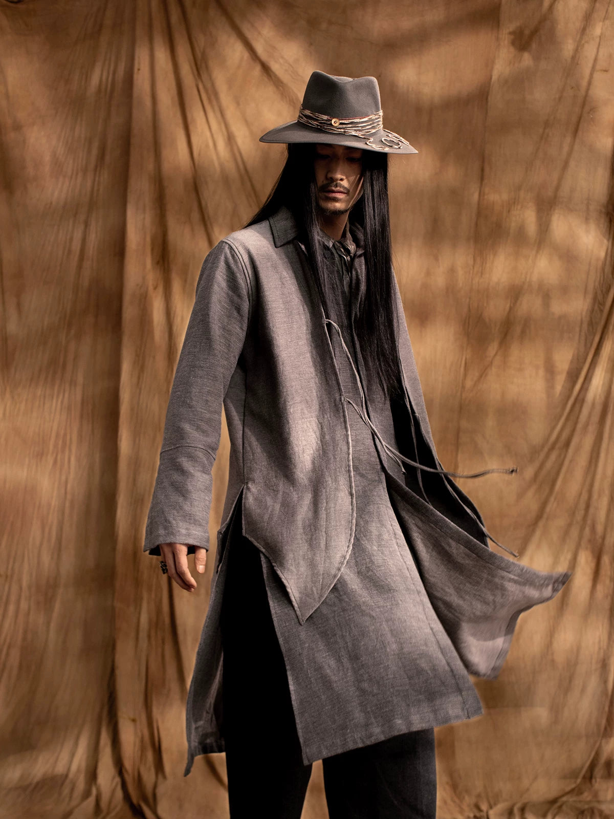 SOARIN WORLD Gai Yu Xia Series Relaxed Fit Slub Cotton Deconstructed Long Trench Coat DCZ233TC187