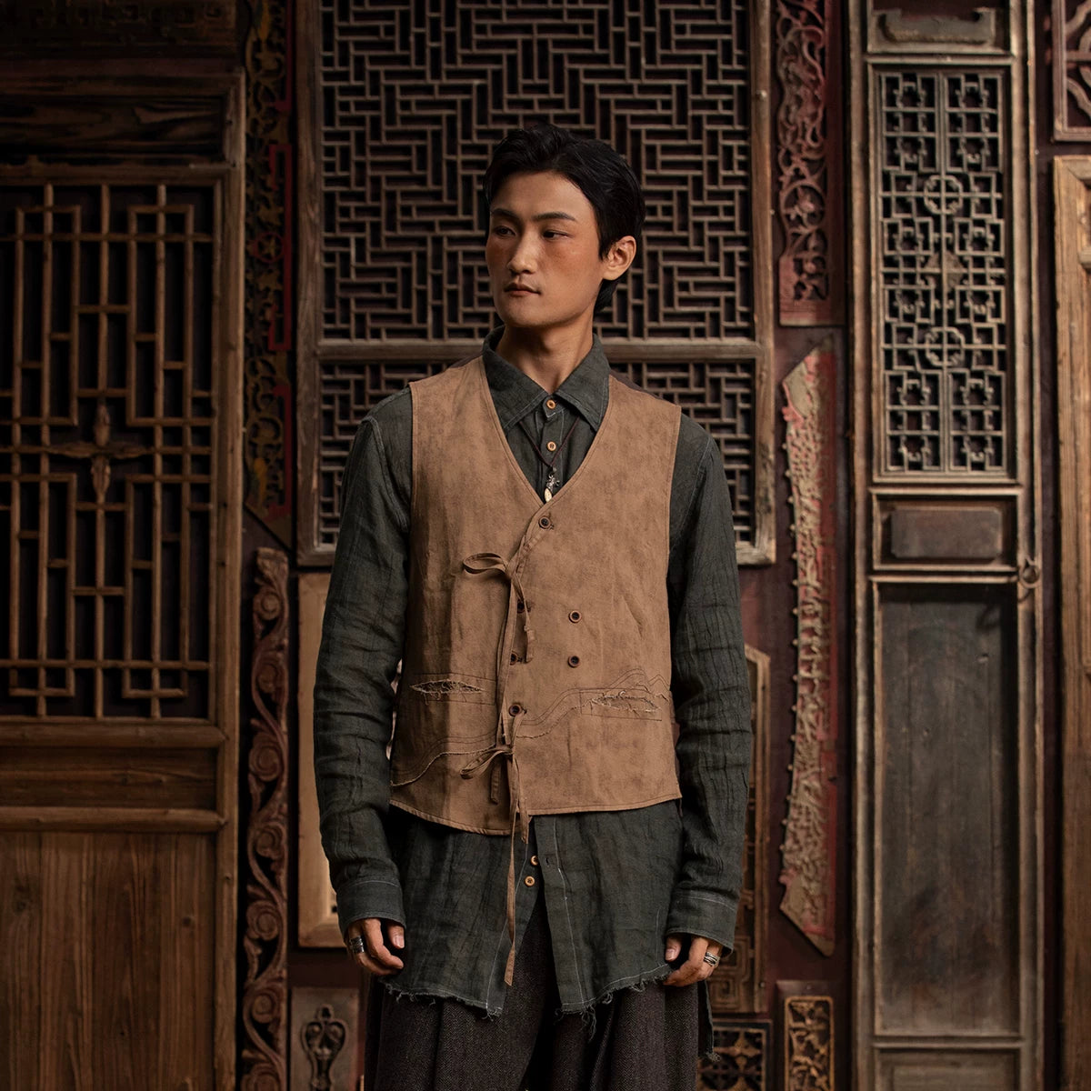 SOARIN WORLD GAI YU XIA Collection Loose Fit Linen Blend Waistcoat DCZ242TB72