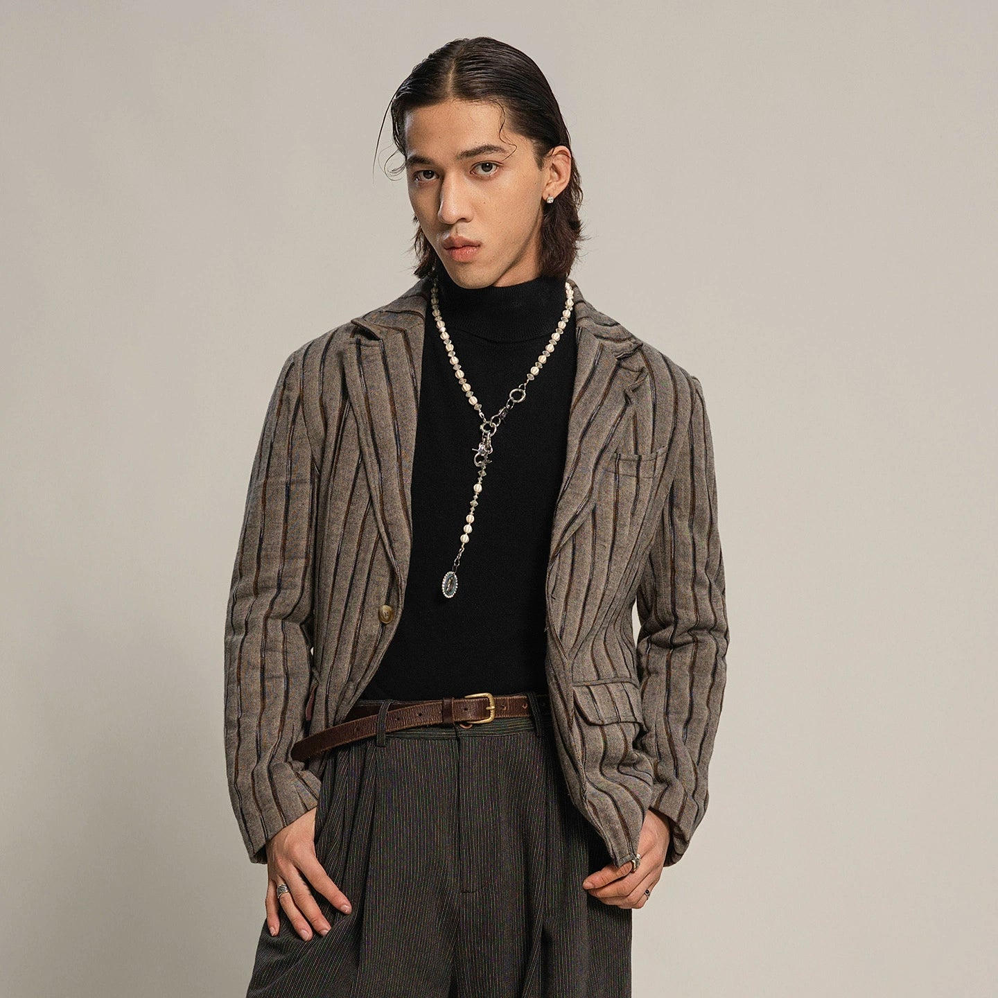 SOARIN【定型条】英伦风复古条纹西装外套男 雅痞商务休闲单西服