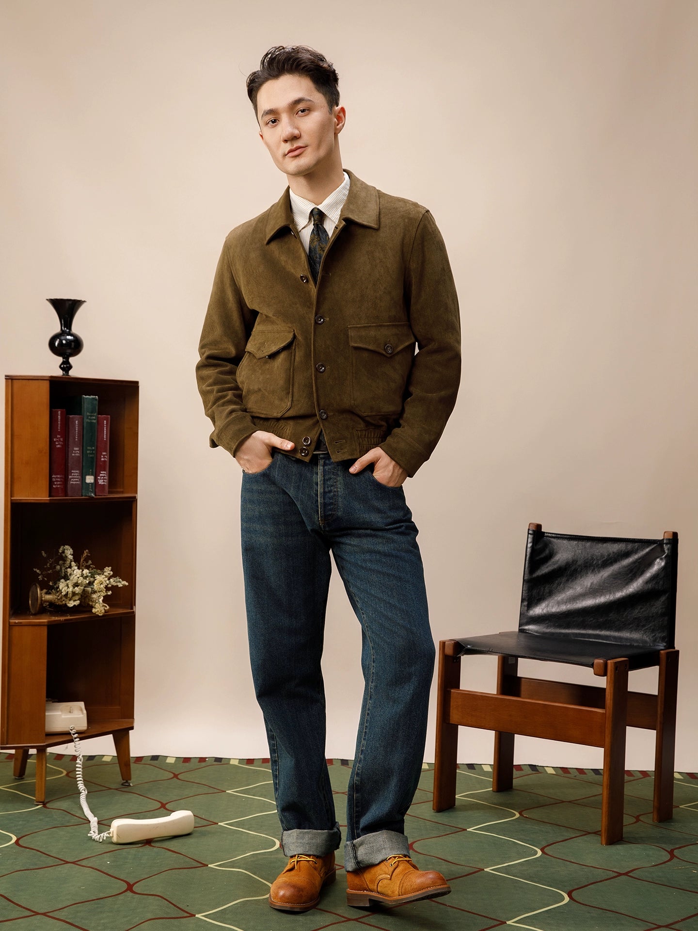 SOARIN复古美式工装鹿皮绒短款夹克男绅士休闲宽松翻领飞行员外套