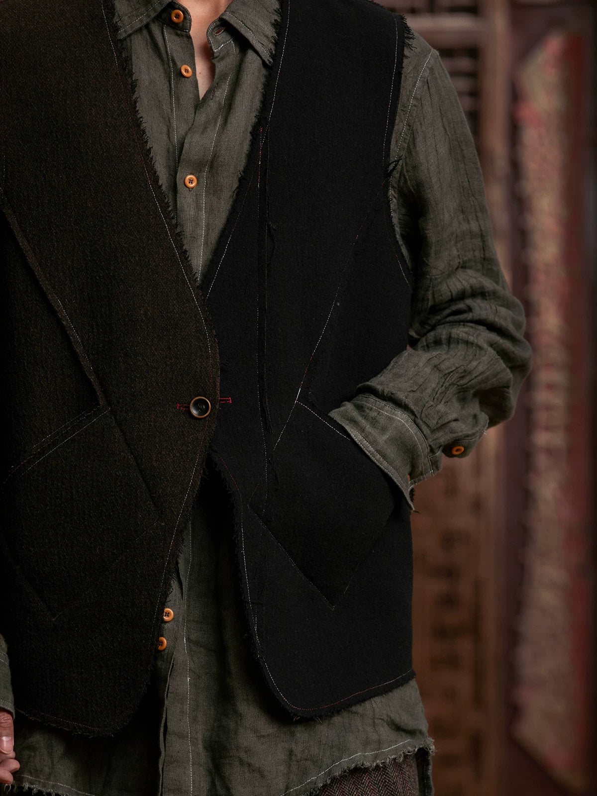 SOARIN Gai Yu Xia Series Slim Fit Wool Blend Asymmetric Deconstructed Vest  DCZ233TB31