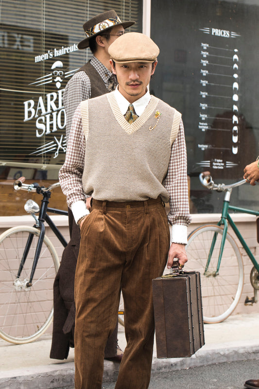 British retro style V-neck sweater vest for men vintage houndstooth plaid casual knitted vest